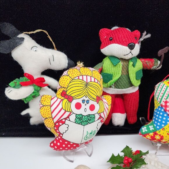 Vintage Handmade Christmas Ornaments Fabric Felt Sequin Yarn Angels Figures - Picture 2 of 9